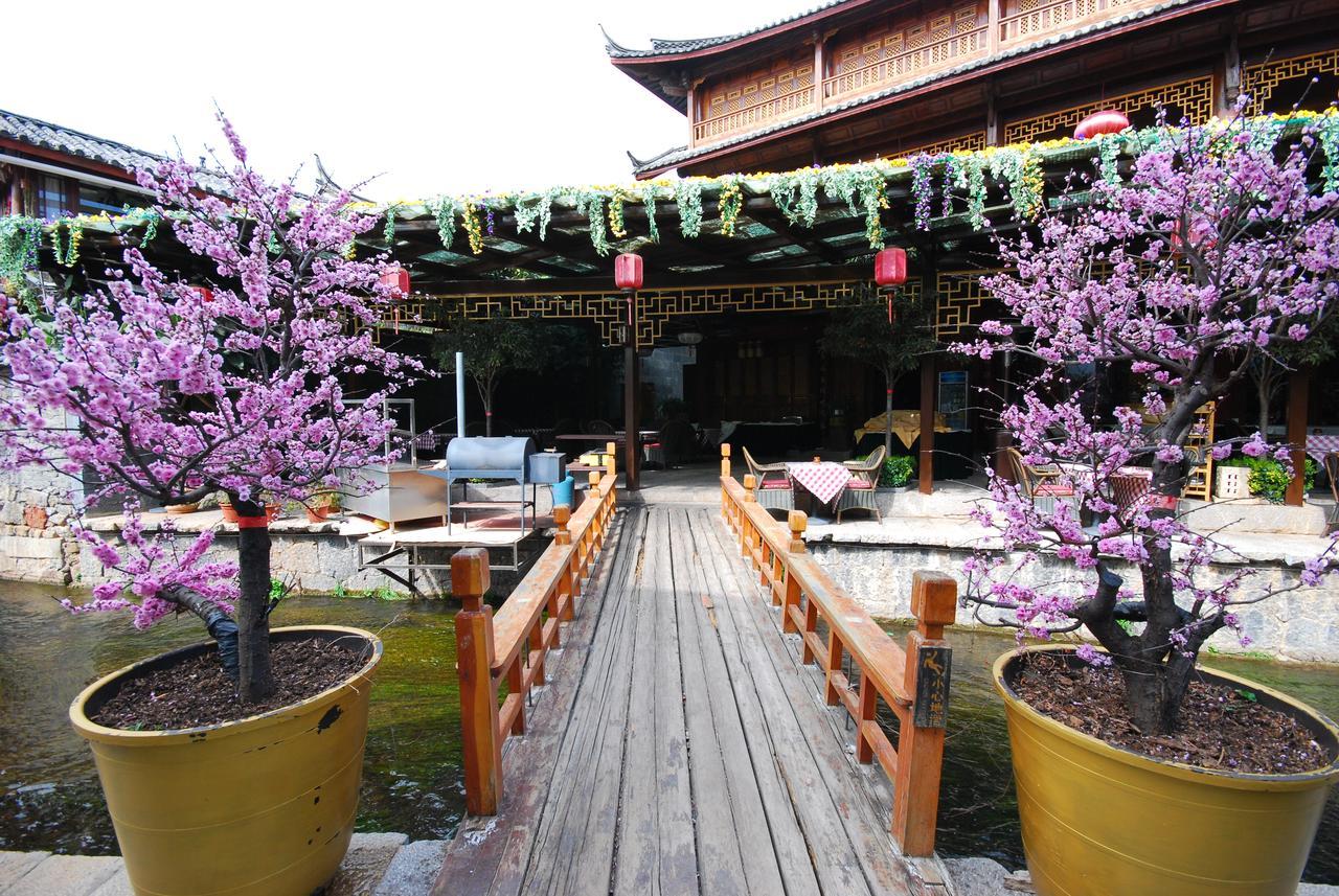 Lijiang Jinfu Hotel Exterior foto