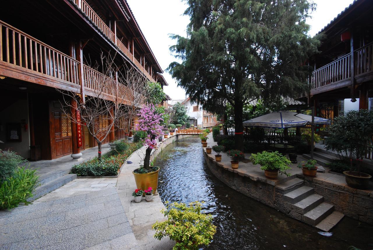 Lijiang Jinfu Hotel Exterior foto